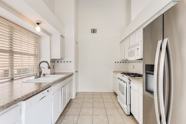 8110 Regatta Drive, Rowlett, TX 75089