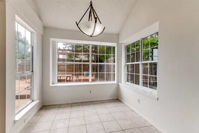 8110 Regatta Drive, Rowlett, TX 75089