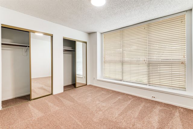 8110 Regatta Drive, Rowlett, TX 75089