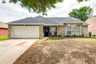8110 Regatta Drive, Rowlett, TX 75089
