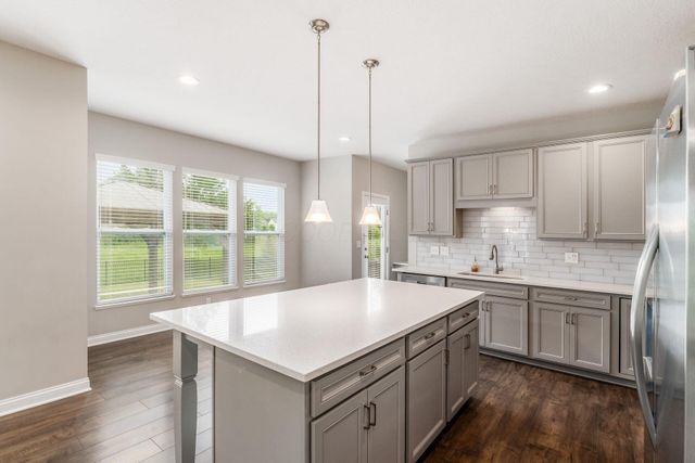 12283 Herons Landing Drive NW, Pickerington, OH 43147
