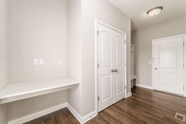 12283 Herons Landing Drive NW, Pickerington, OH 43147