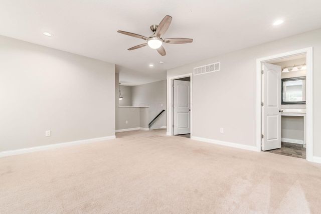 12283 Herons Landing Drive NW, Pickerington, OH 43147