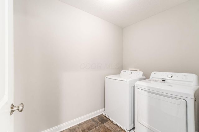12283 Herons Landing Drive NW, Pickerington, OH 43147