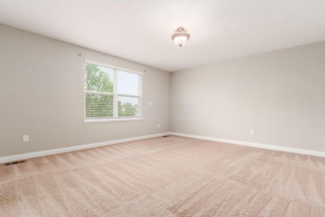 12283 Herons Landing Drive NW, Pickerington, OH 43147
