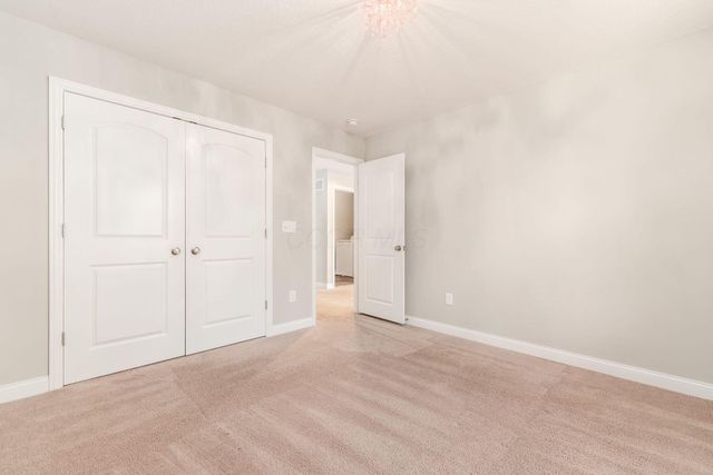 12283 Herons Landing Drive NW, Pickerington, OH 43147