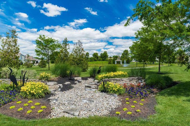 12283 Herons Landing Drive NW, Pickerington, OH 43147
