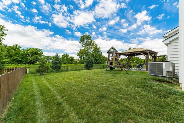 12283 Herons Landing Drive NW, Pickerington, OH 43147