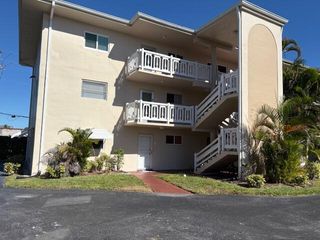 2687 N Garden Drive N 201, Lake Worth, FL 33461