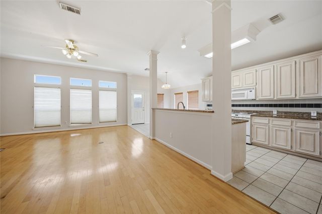 3714 Crescent Drive, Pearland, TX 77584