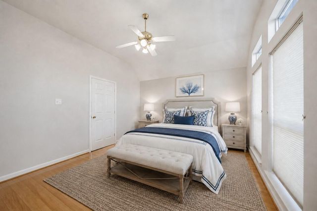 3714 Crescent Drive, Pearland, TX 77584