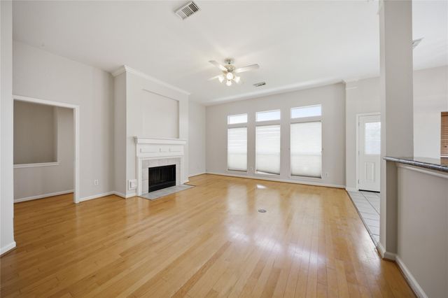 3714 Crescent Drive, Pearland, TX 77584