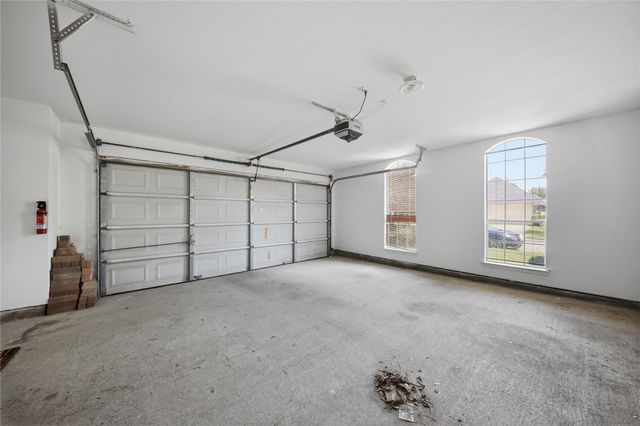 3714 Crescent Drive, Pearland, TX 77584