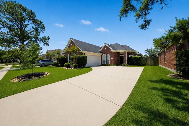 3714 Crescent Drive, Pearland, TX 77584