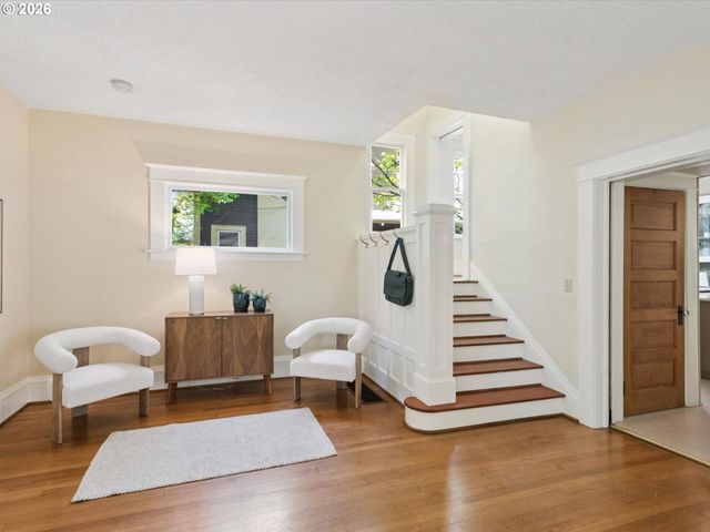 2316 Ne 27TH Ave, Portland, OR 97212