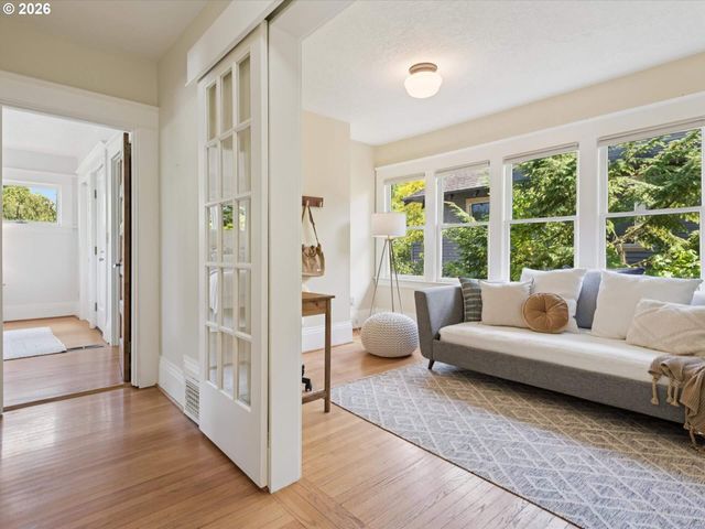 2316 Ne 27TH Ave, Portland, OR 97212