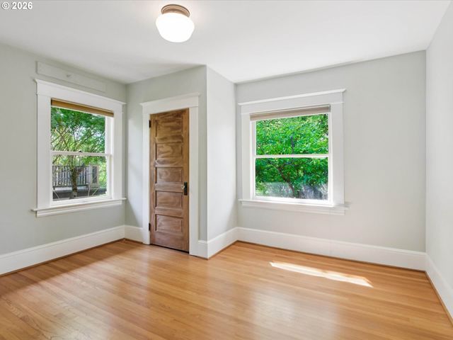 2316 Ne 27TH Ave, Portland, OR 97212