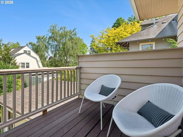 2316 Ne 27TH Ave, Portland, OR 97212
