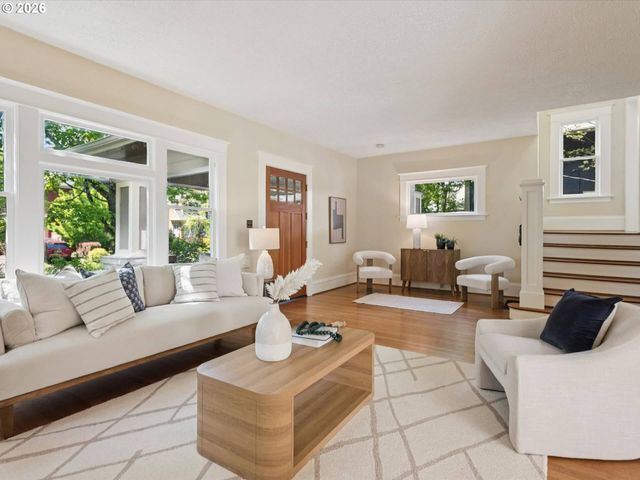2316 Ne 27TH Ave, Portland, OR 97212