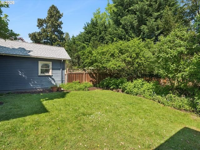 2316 Ne 27TH Ave, Portland, OR 97212