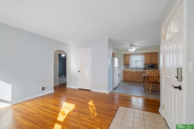 5820 Spring Street, Omaha, NE 68106