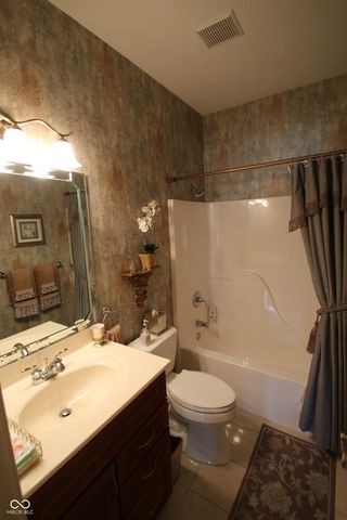 10160 Basalt Court, Noblesville, IN 46060