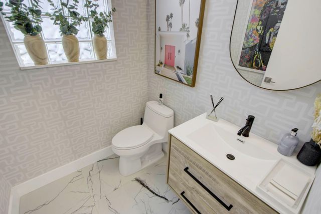 5463 NW 41st Terrace, Boca Raton, FL 33496
