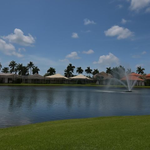 5463 NW 41st Terrace, Boca Raton, FL 33496