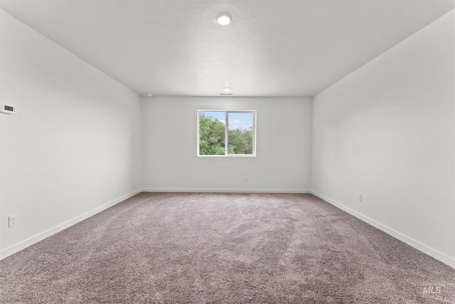 4349 E Briscoe Dr, Nampa, ID 83686