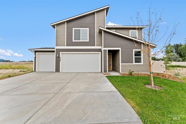 4349 E Briscoe Dr, Nampa, ID 83686