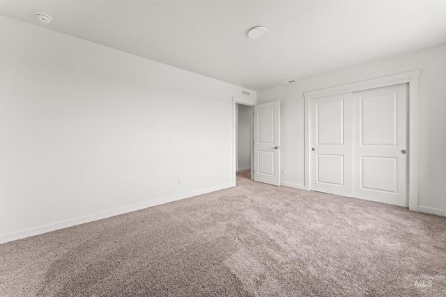 4349 E Briscoe Dr, Nampa, ID 83686