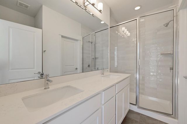 513 A Burlington DR A, Buda, TX 78610