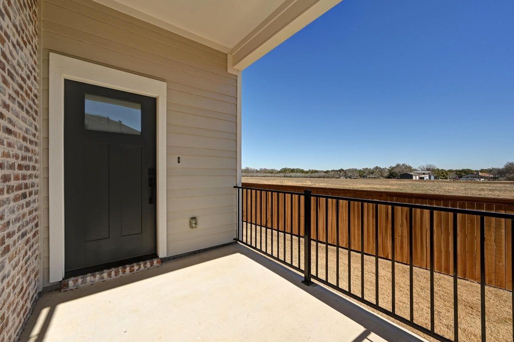 513 A Burlington DR A, Buda, TX 78610