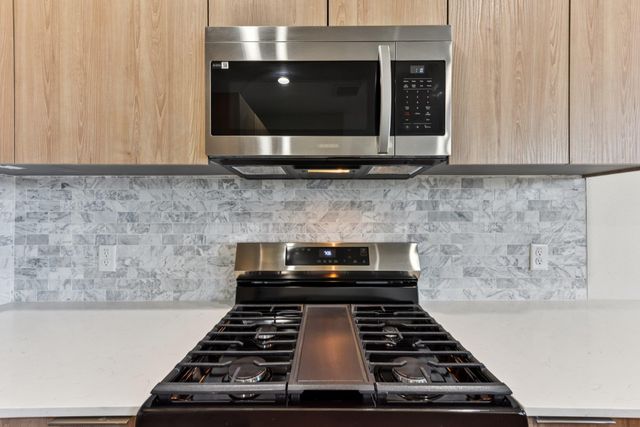 17012 Marsh Wren Pass DR 1104C, Pflugerville, TX 78660