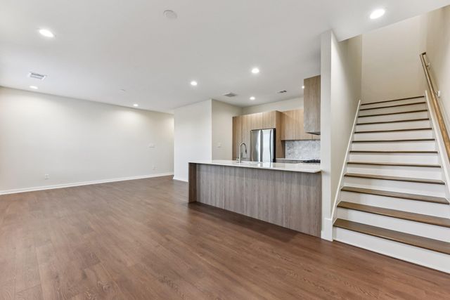 17012 Marsh Wren Pass DR 1104C, Pflugerville, TX 78660