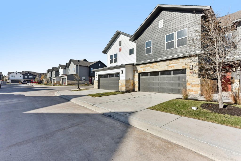 17012 Marsh Wren Pass DR 1104C, Pflugerville, TX 78660