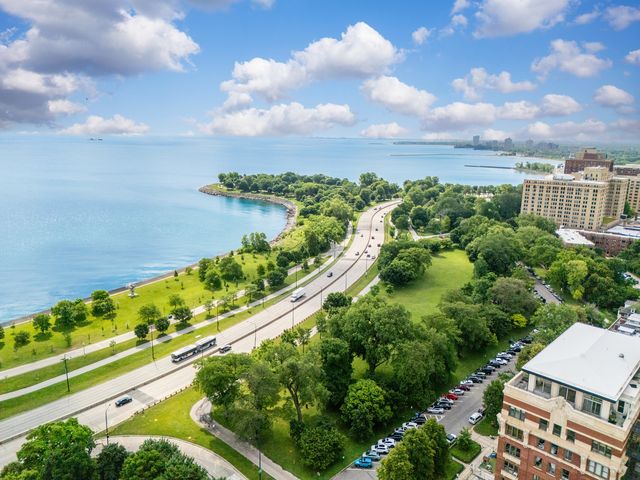 5201 S CORNELL Avenue 27D, Chicago, IL 60615