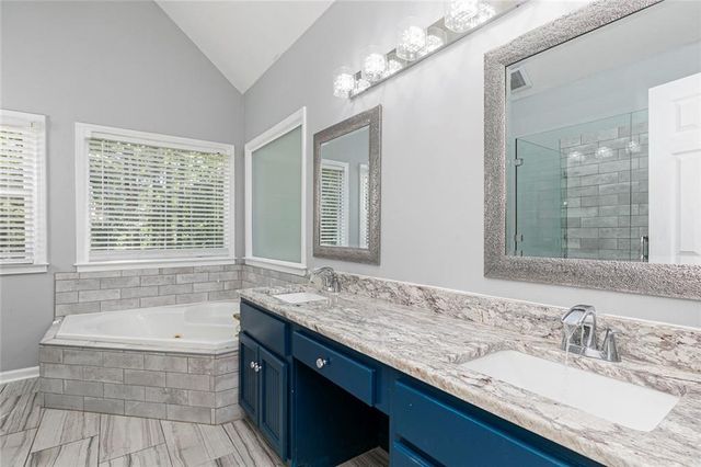 482 Broadstone Way NW, Acworth, GA 30101