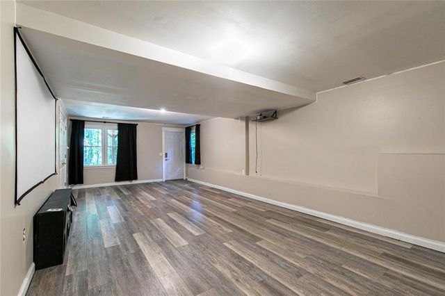 482 Broadstone Way NW, Acworth, GA 30101