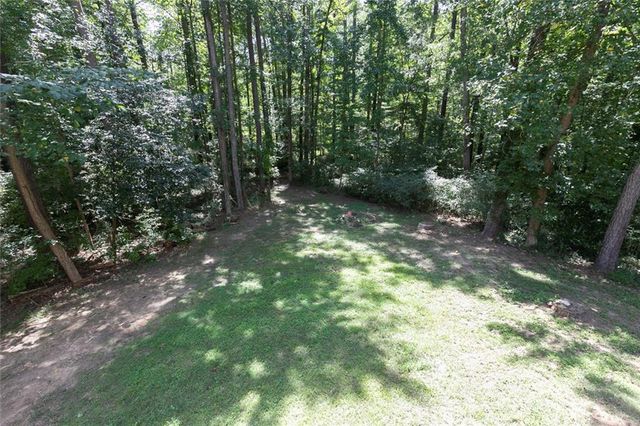482 Broadstone Way NW, Acworth, GA 30101