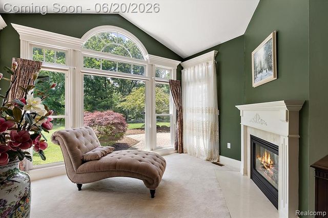 5022 Lone Pine Lane, Bloomfield Hills, MI 48302