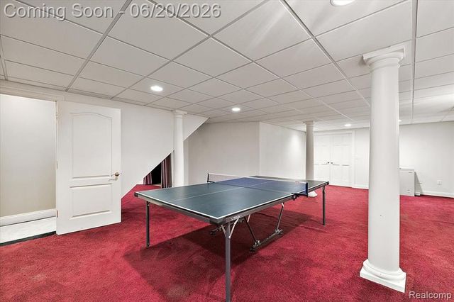 5022 Lone Pine Lane, Bloomfield Hills, MI 48302