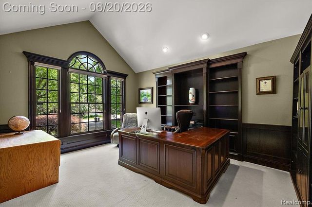 5022 Lone Pine Lane, Bloomfield Hills, MI 48302