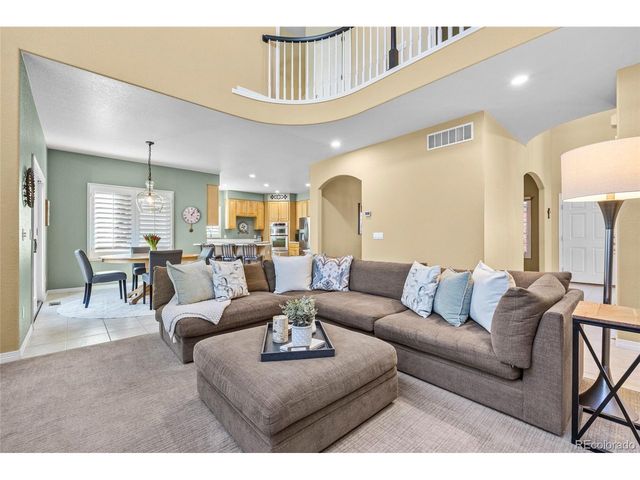 8555 Green Island Cir, Lone Tree, CO 80124