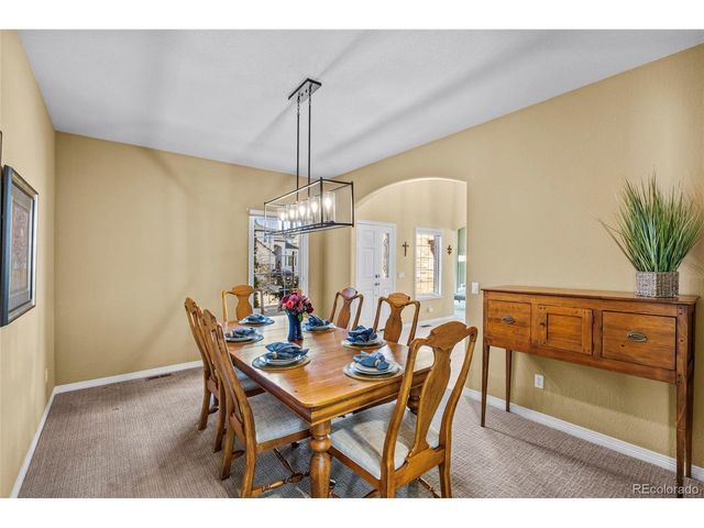 8555 Green Island Cir, Lone Tree, CO 80124