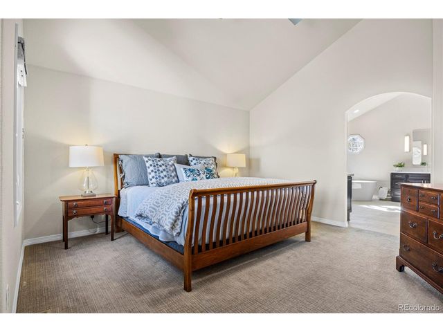 8555 Green Island Cir, Lone Tree, CO 80124