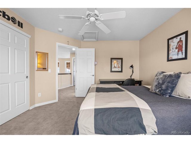 8555 Green Island Cir, Lone Tree, CO 80124