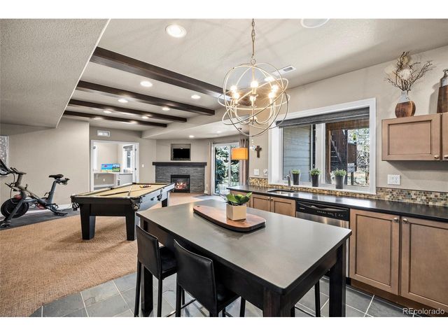 8555 Green Island Cir, Lone Tree, CO 80124