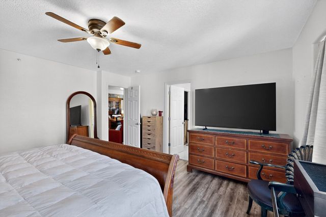 601 Menaul Boulevard NE UNIT 1404, Albuquerque, NM 87107