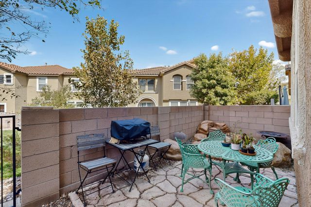 601 Menaul Boulevard NE UNIT 1404, Albuquerque, NM 87107